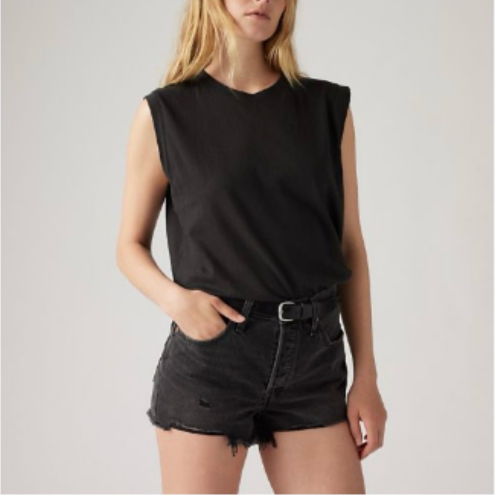 Levi’s 501 Denim shorts size 32 waist